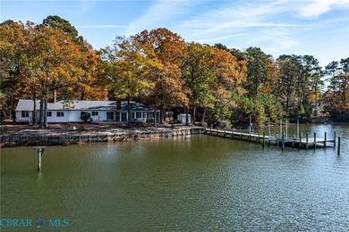 Beach Home For Sale in Kilmarnock, Virginia
