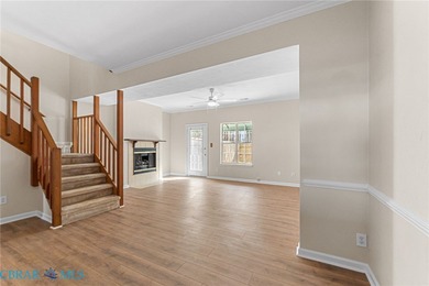 Beach Townhome/Townhouse Sale Pending in Yorktown, Virginia