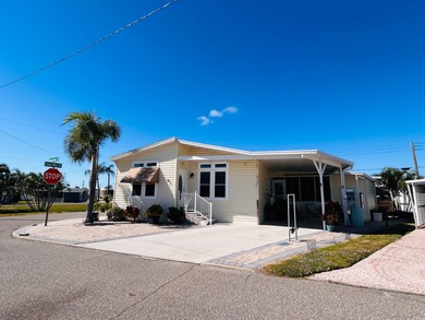 Beach Home For Sale in Bradenton, Florida