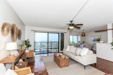 Beach Condo Active Under Contract in Kaneohe, Hawaii