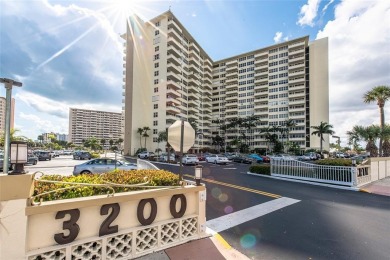 Beach Condo For Sale in Fort Lauderdale, Florida