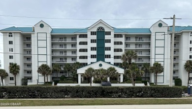 Beach Condo For Sale in Port Orange, Florida