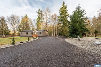 Beach Home For Sale in Port Angeles, Washington