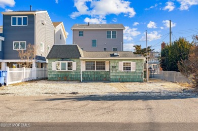 Beach Home Sale Pending in Ortley Beach, New Jersey