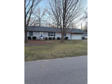 Beach Home Sale Pending in Coloma, Michigan