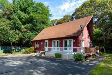 Beach Home Sale Pending in Mashpee, Massachusetts