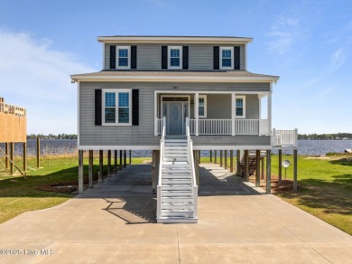 Beach Home For Sale in Chocowinity, North Carolina