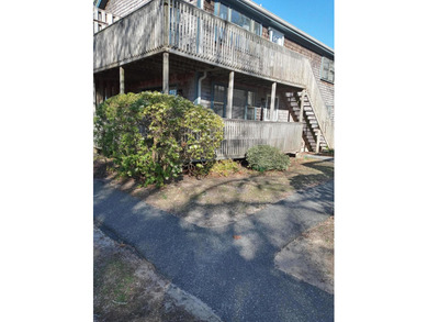 Beach Condo For Sale in South Yarmouth, Massachusetts