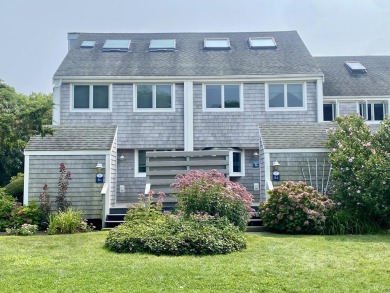 Beach Condo For Sale in Edgartown, Massachusetts