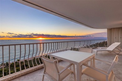 Beach Condo For Sale in Bal Harbour, Florida