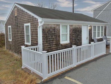 Beach Condo For Sale in Dennis, Massachusetts