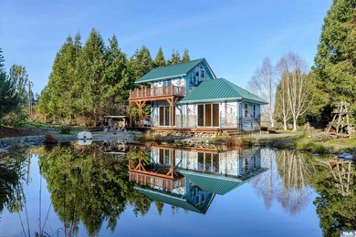 Beach Home For Sale in Port Angeles, Washington