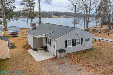 Beach Home For Sale in Hartfield, Virginia