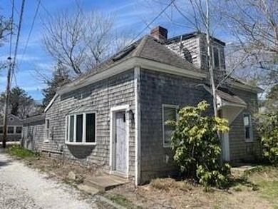 Beach Condo Sale Pending in Dennis Port, Massachusetts