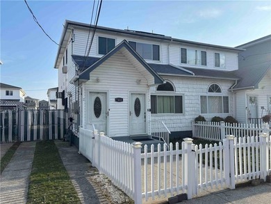 Beach Home For Sale in Arverne, New York