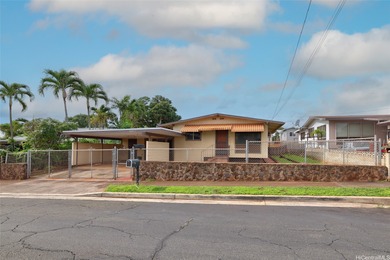 Beach Home For Sale in Waipahu, Hawaii