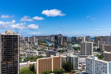 Beach Condo For Sale in Honolulu, Hawaii