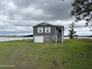 Beach Home For Sale in Chocowinity, North Carolina