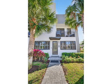 Beach Townhome/Townhouse For Sale in Fort Lauderdale, Florida