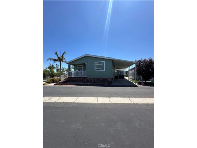 Beach Home For Sale in Huntington Beach, California