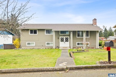 Beach Lot For Sale in Port Angeles, Washington