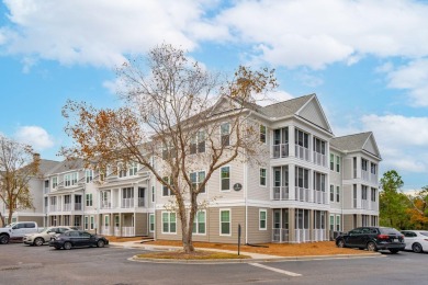 Beach Home For Sale in Charleston, South Carolina