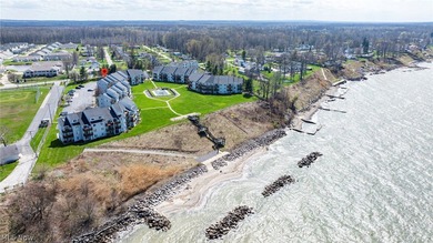 Beach Condo For Sale in Ashtabula, Ohio