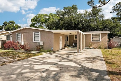 Beach Home For Sale in Bradenton, Florida