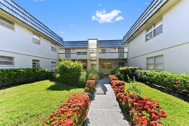 Condo For Sale in Delray Beach image photo picture