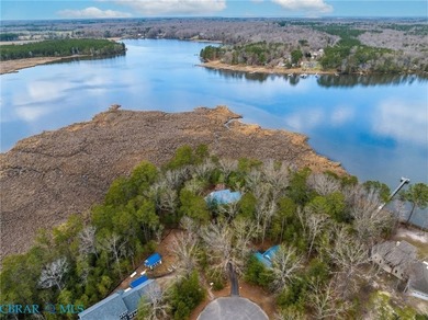 Beach Home For Sale in Dutton, Virginia