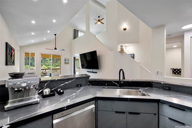 Beach Condo Active Under Contract in Mililani, Hawaii