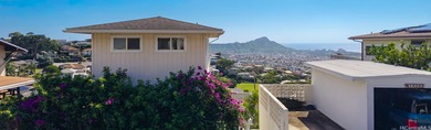 Beach Home For Sale in Honolulu, Hawaii