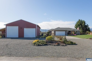 Beach Home For Sale in Sequim, Washington