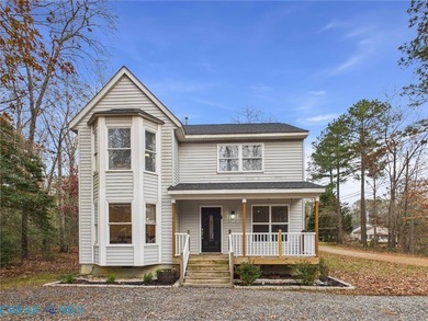 Beach Home Sale Pending in Hartfield, Virginia