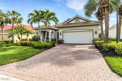 Beach Home For Sale in Fort Myers, Florida
