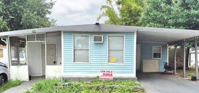Beach Home For Sale in Largo, Florida