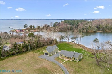 Beach Home For Sale in Lancaster, Virginia