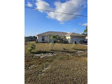 Beach Home For Sale in Fort Myers, Florida
