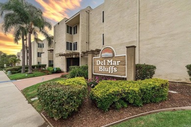 Beach Condo For Sale in Del Mar, California