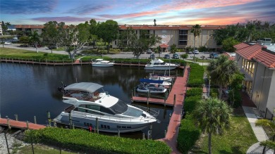 Beach Condo For Sale in Punta Gorda, Florida