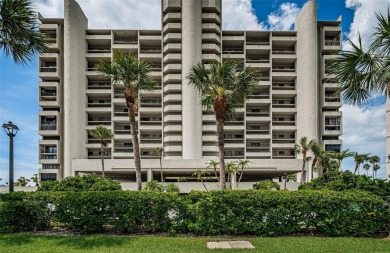 Beach Condo For Sale in Clearwater Beach, Florida