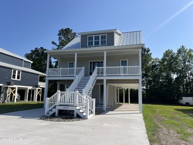 Beach Home For Sale in Chocowinity, North Carolina