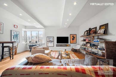 Beach Apartment For Sale in New York, New York