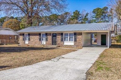 Beach Home For Sale in Myrtle Beach, South Carolina