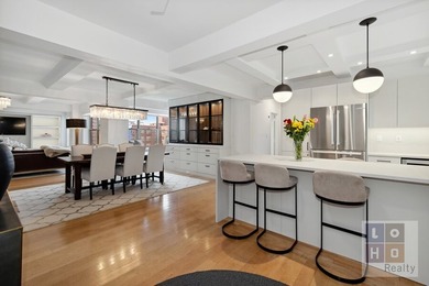 Beach Apartment For Sale in New York, New York
