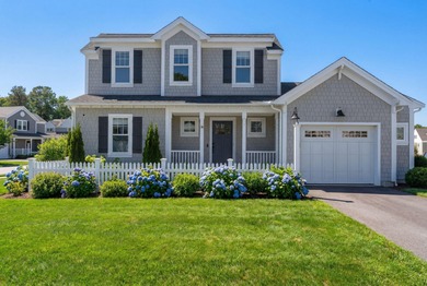 Beach Home Sale Pending in Mashpee, Massachusetts