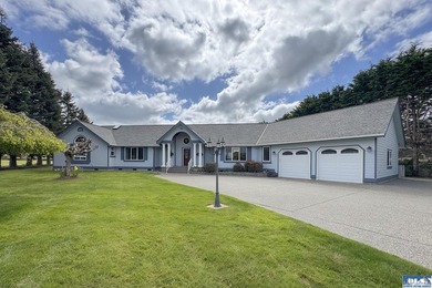 Beach Home For Sale in Sequim, Washington