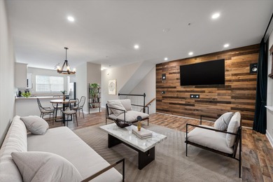 Beach Townhome/Townhouse Active Under Contract in North Charleston, South Carolina