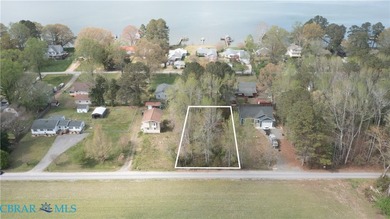 Beach Lot Sale Pending in Gloucester, Virginia