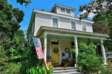 Beach Home For Sale in Norfolk, Virginia